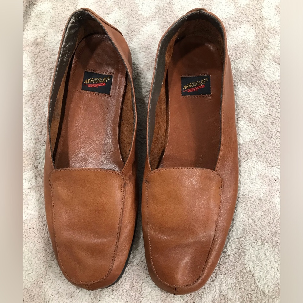 Aerosoles Tan Leather Slipon Flats 90’s Women's size 8